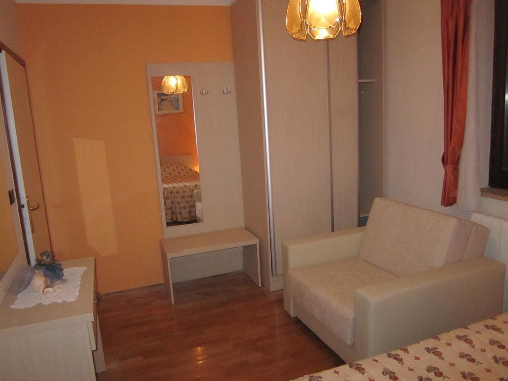 Apartments Mediteraneo Tar-Vabriga Zimmer foto