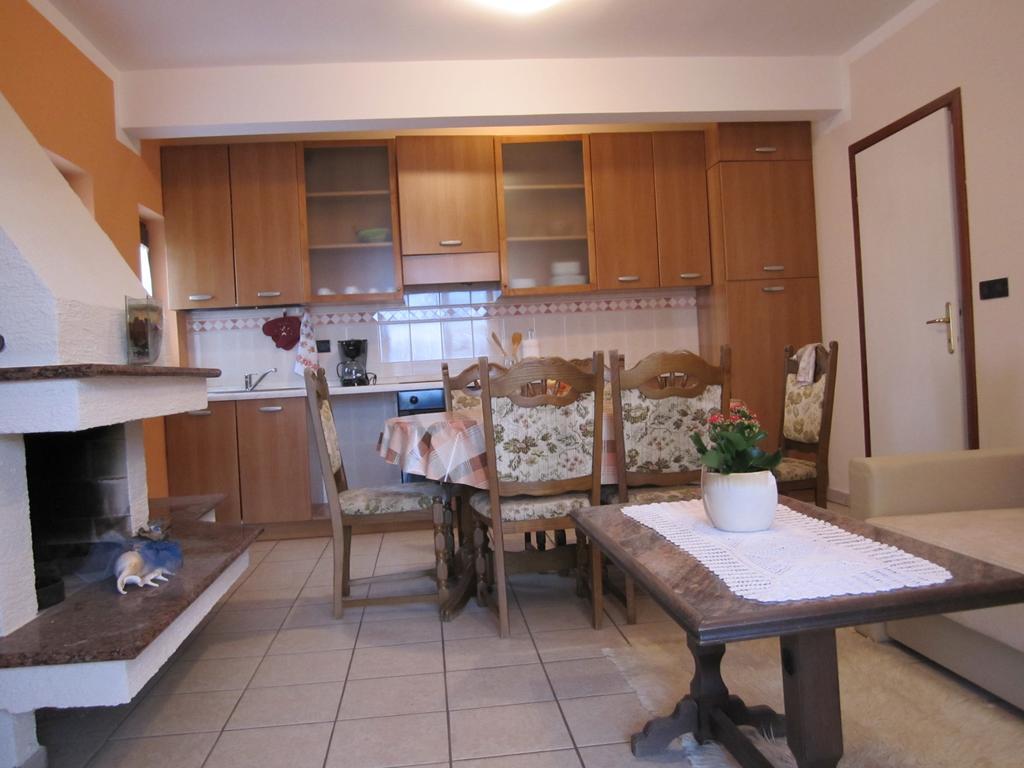 Apartments Mediteraneo Tar-Vabriga Zimmer foto
